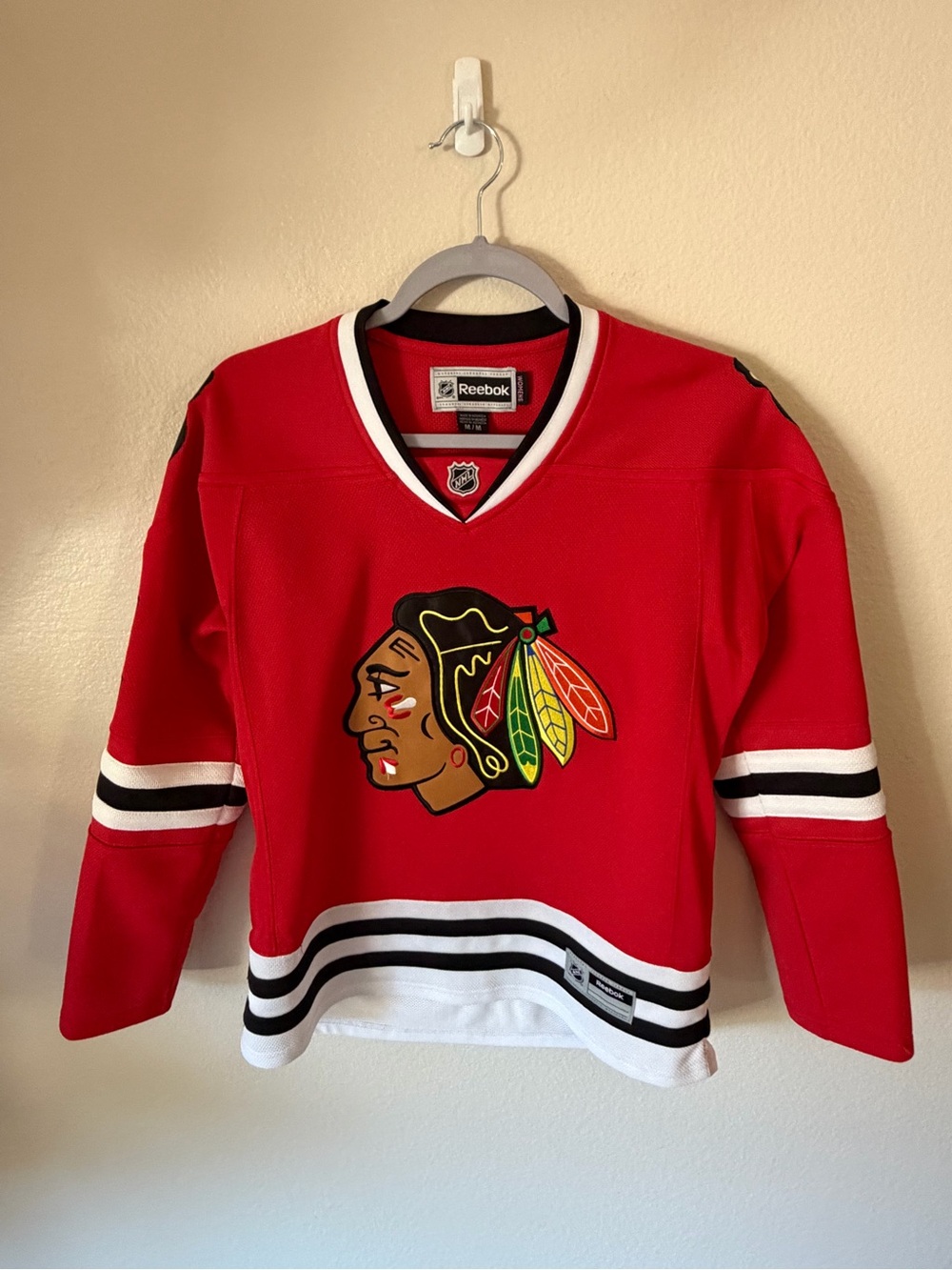 Reebok Red Chicago Blackhawks Classic Hockey Jersey